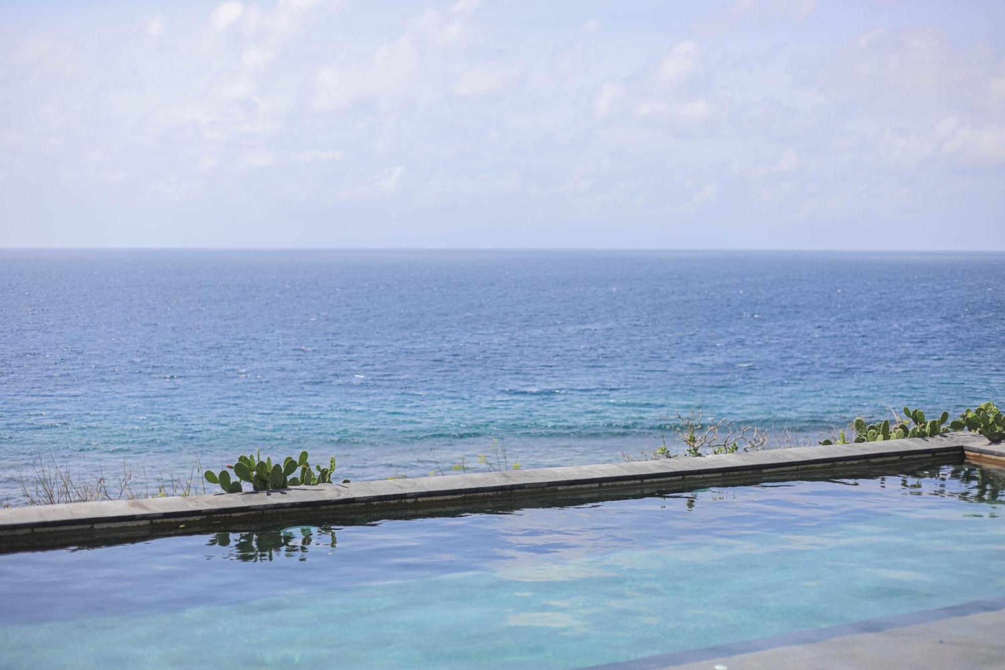 Manta Cottages With Sea View Batununggul 외부 사진
