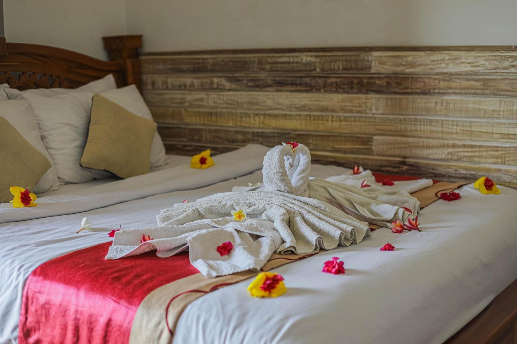 Manta Cottages With Sea View Batununggul 외부 사진